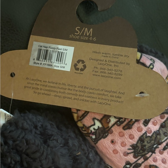 Brown & Pink kitty slippers Lazy one brand new fuzzy slippers S/M (4-6) - Picture 5 of 5